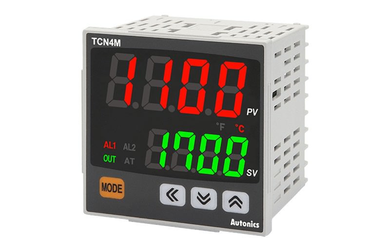 Controlador de Temperatura Salida Relé / Ssr / Alarma 2 250VCA 4M TCN4M-24R — Autonics — AUTONICS