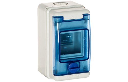 Tablero Sobrepuesto 3 Módulos IP65 / IK08 85x155x100mm R1303 — Solera — SOLERA