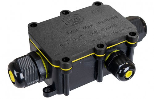 Caja Estanca 80x52x37mm IP68 -3 Prensas Estopa 450V 24A BK-3P — Solera — SOLERA