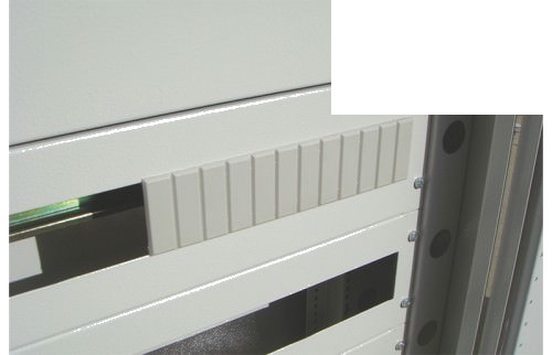 Cubre Ranuras Automático DIN 12 Modulos 990101 — Tekpan — TEKPAN
