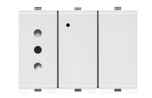 Tomacorriente Smartswitch Wifi Blanco 1 Módulo 10A 2P+T 250V 225501 — Sinthesi — SINTHESI