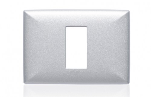 Placa Simple Plata S22 220137 — Sinthesi — SINTHESI