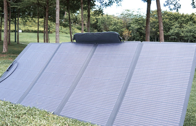 Panel Solar Plegable 400W 48V 11 a 400W — Ecoflow — ECOFLOW
