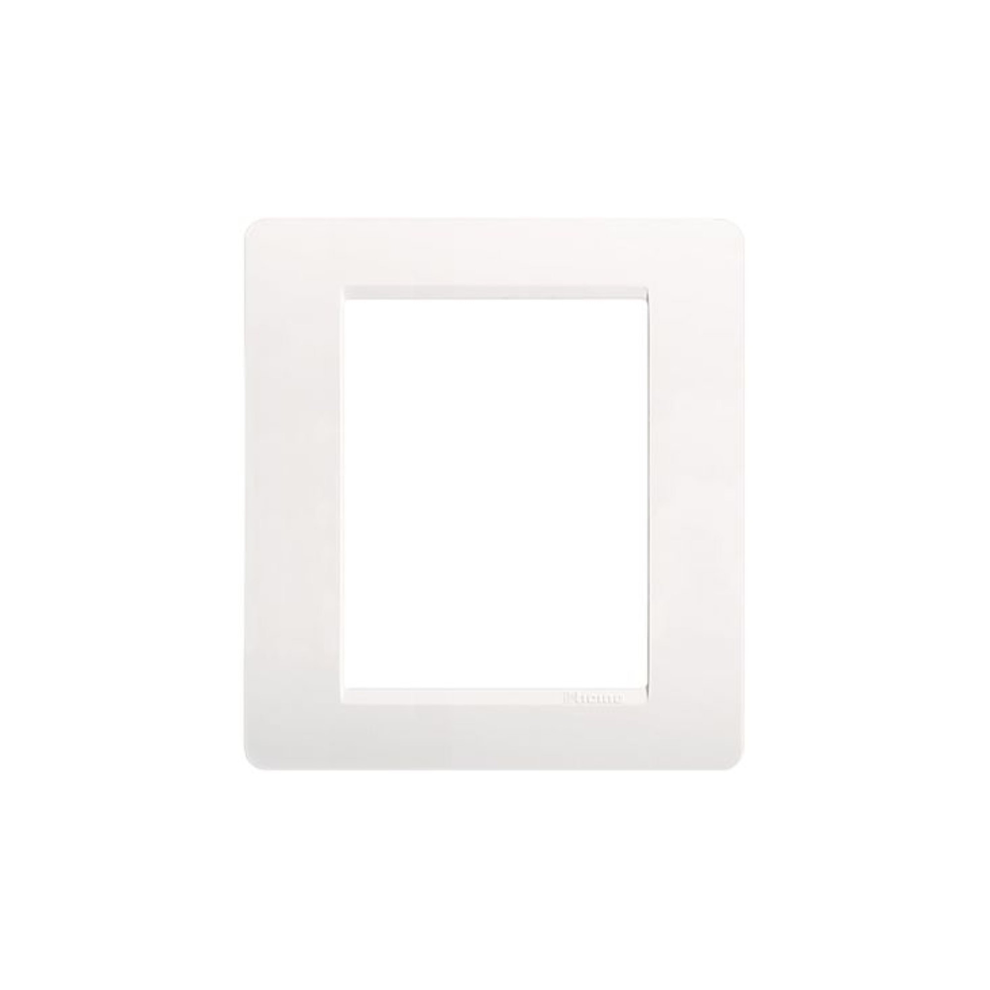 Tapa Matix Blanca 6P AM4806BN — Legrand — Legrand