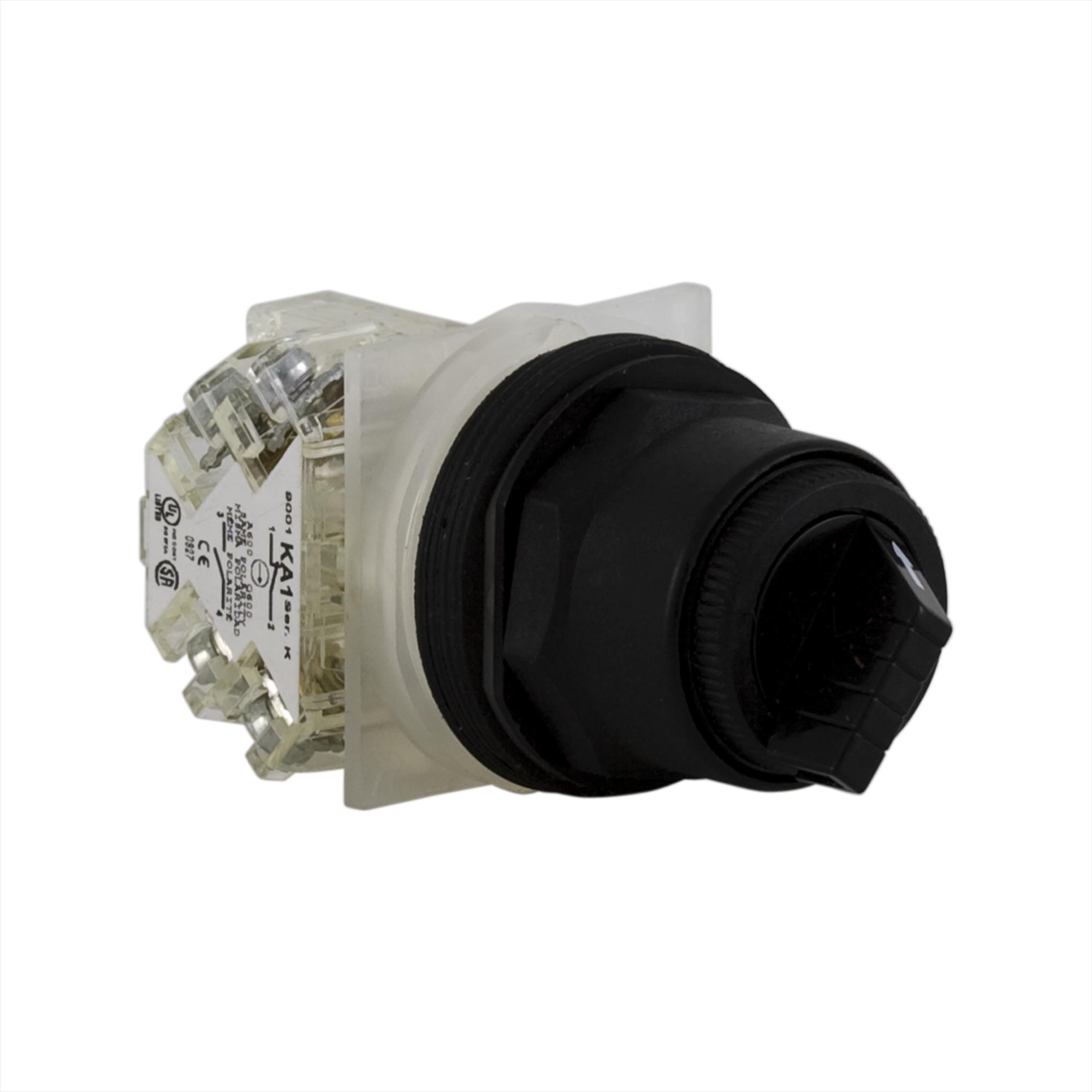 Selector NEMA 30mm Pla 2POS Fijas Na/nc 9001SKS11BH13 — Schneider Electric — Schneider Electric