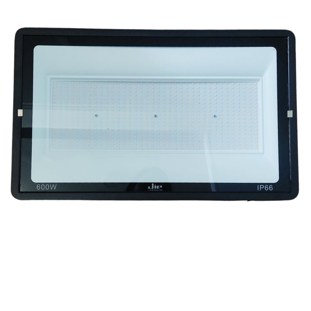 Proyectores -JIE6 New 600W 3000K -Calido IP67 90lm/w Negro Sec Plano (JIE6N-600)