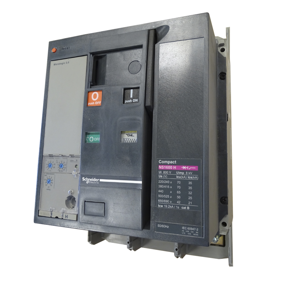 Interruptor automático 3x600A 70kA 33483M220VAC Schneider — Schneider