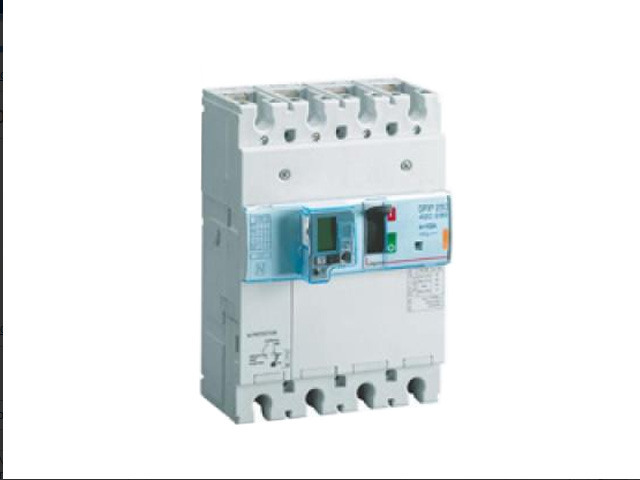 CAJA MOLDEADA DISYUNTOR termomagnético 250 3X250A 36KA 420239 Legrand — Legrand