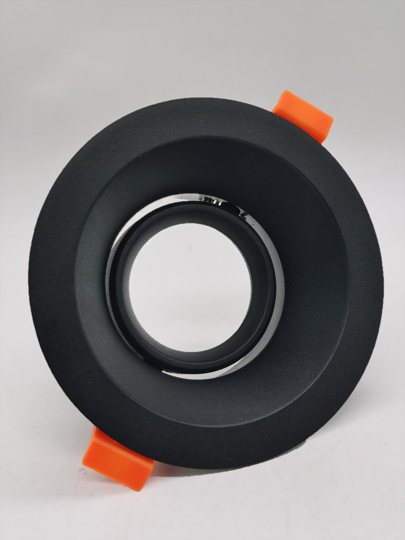 Foco Emb GU10 Refl Retraido Ng 105x45mm 278700825 — Darlux — Darlux