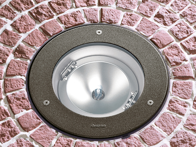 Foco Ext Emb Piso MH35W/G12 Orient IP67 530020-00 — Disano — Disano