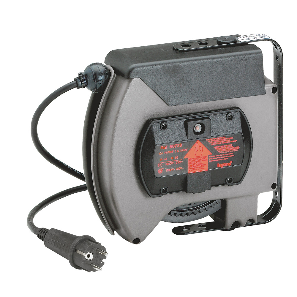 Carrete Retractil Con Toma 2P+T 50728 — Legrand — Legrand
