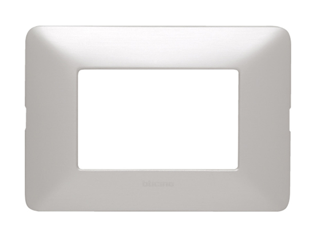 Placa 3 Modulos Aluminio Mate Matix Color Aluminio Natural AM503M3AL — BTicino — Bticino