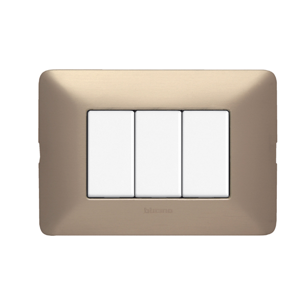 Placa 3 Modulos Aluminio Mate Matix Color Champagne AM503M3CH — BTicino — Bticino