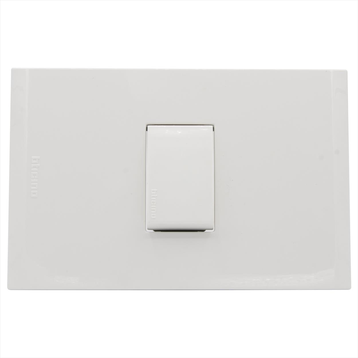 Blanca PL1P Blanca AF2101EB INTERRUPTOR10AX 3VIAS — BTicino — Bticino