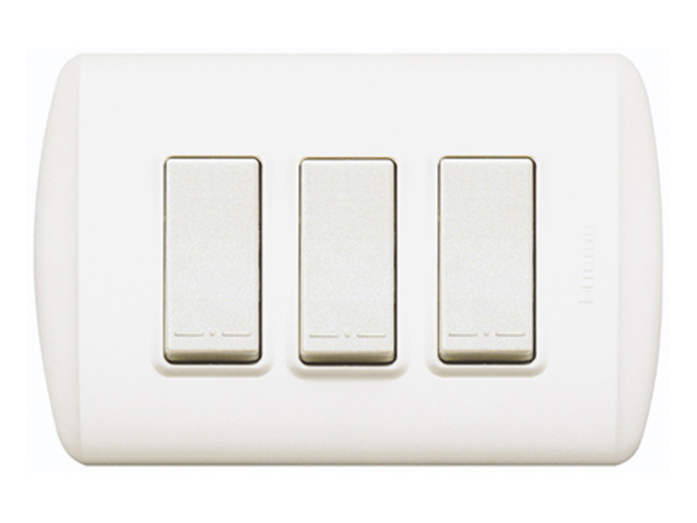 Interruptor Triple (9/32) Modus Plus Armada 1300BN — BTicino — BTicino