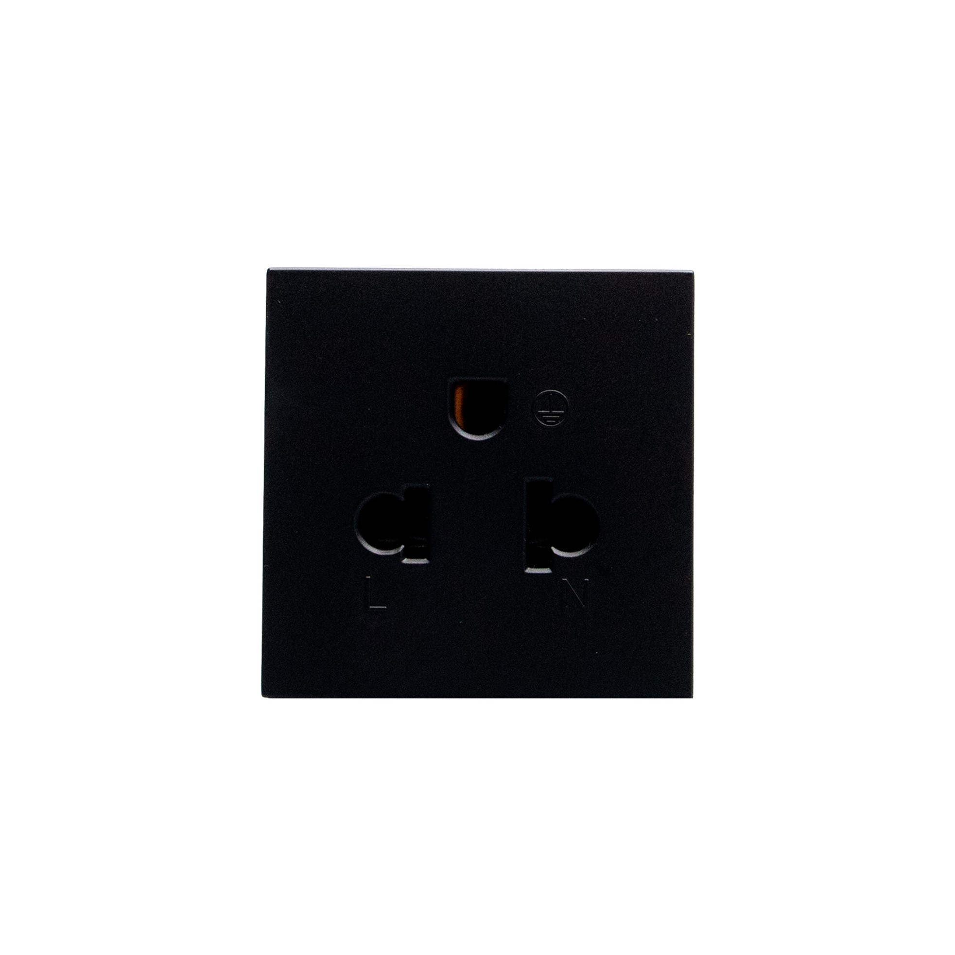 Toma Euro/us 2P+T Negro JB4126 — BTicino — BTicino
