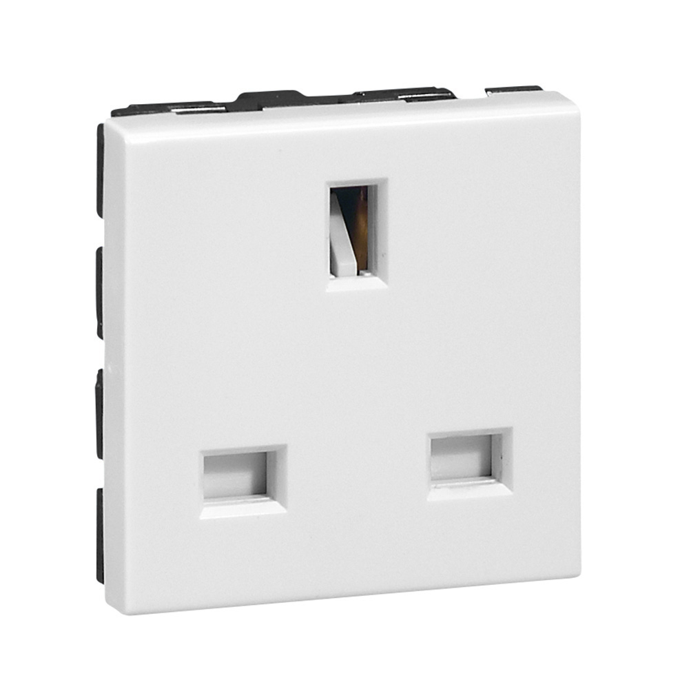 Enchufe Hembra Estandar Britanico Mosaic 77505 — Legrand — Legrand