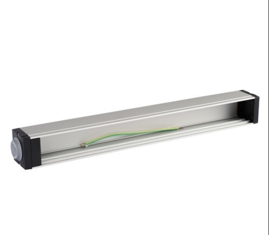 Unidad Portatil 8 Tomas 16 Perfil Aluminio 646899 — Legrand — Legrand