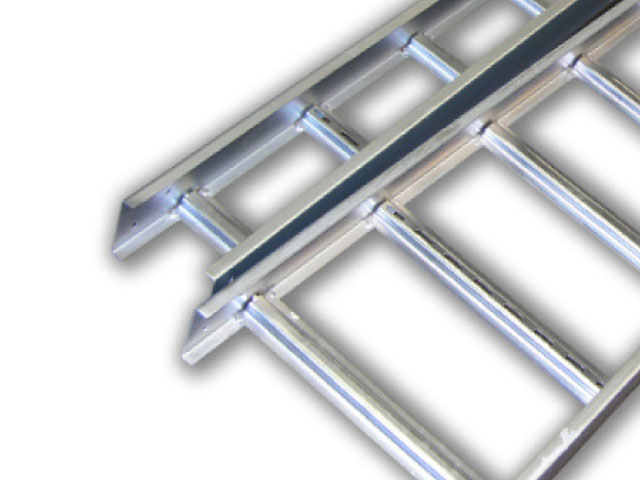 Escalerilla Epc 700x100x3000x2.0mm (Eg) 1EN0017000 — MJM — MJM