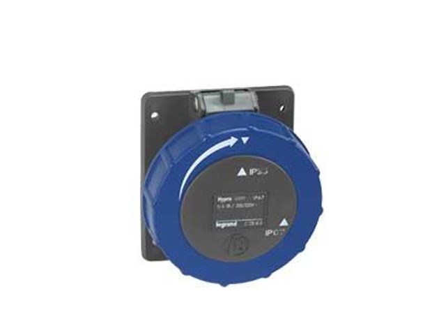 Hembra Industrial Embutida 220V 32A 2P+T IP44 53046 — Legrand — Legrand