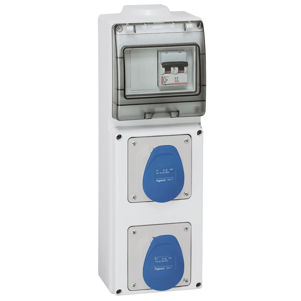 Caja Equipada con Toma BT. 16 y 32A. 58930 — Legrand — Legrand