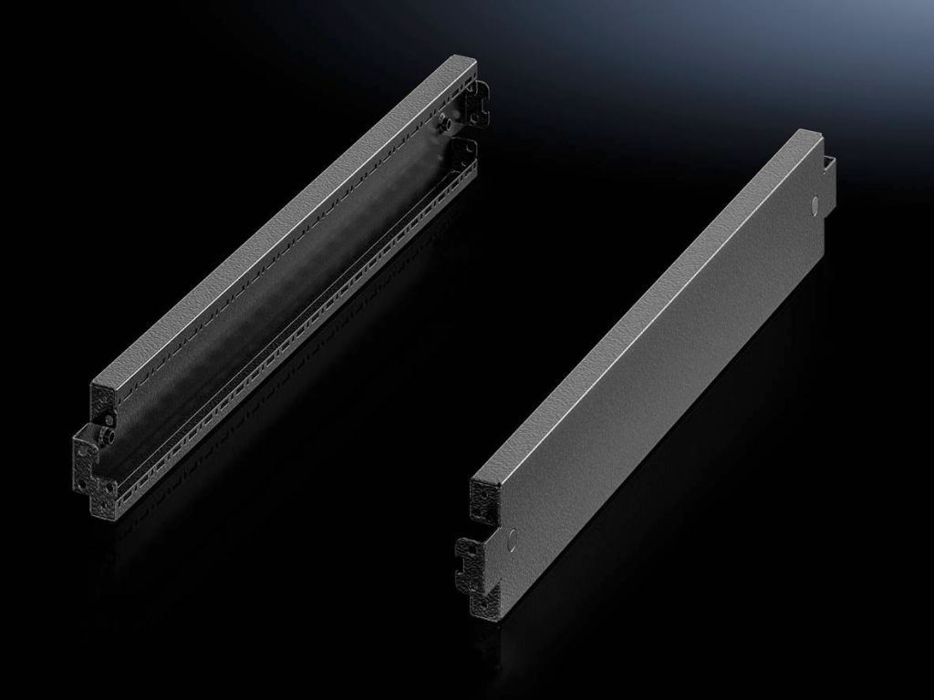 Zocalo Lateral 100x600(2 Un) 8640033 — Rittal — Rittal
