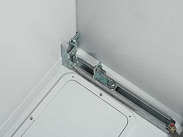JUEGO 4 PERFIL P/ARM PROF 300mm 36744 Legrand — Legrand