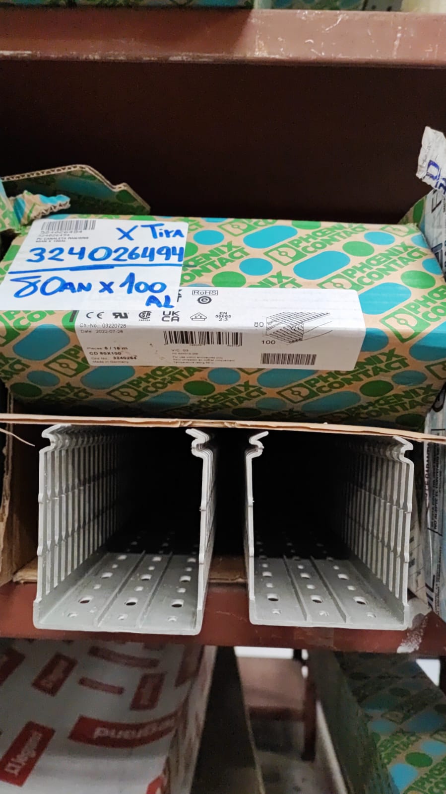 Canaleta Ran/gris 80AN X 100AL Tira 2MT 3240264 — Phoenix Contact — Phoenix Contact