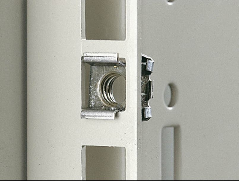 Tuerca Para Fijacion Modulos Electronicos M6, 0,8-2,0 -50PZA 2092200 — Rittal — Rittal