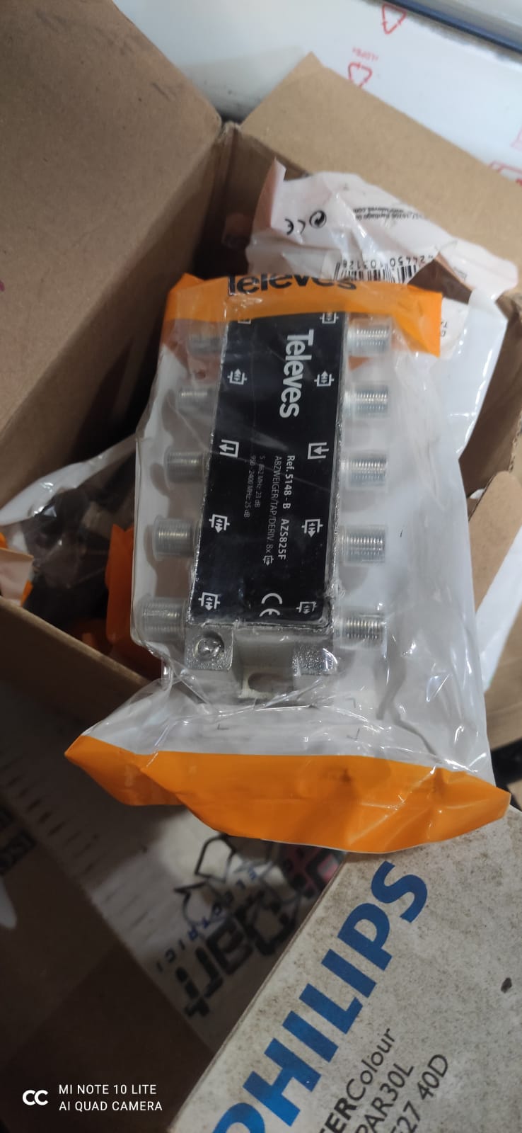 Derivador 5-2400MHz F 8D 25DB Interior ( 5148 — Televes — Televes