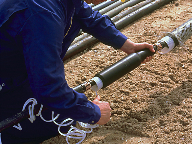 Uniones Mineras Autocontraible. Rango de Calibre de Conductor 4 a 1/0 Awg 5 y 8kV. XE00242968 — 3m — 3M