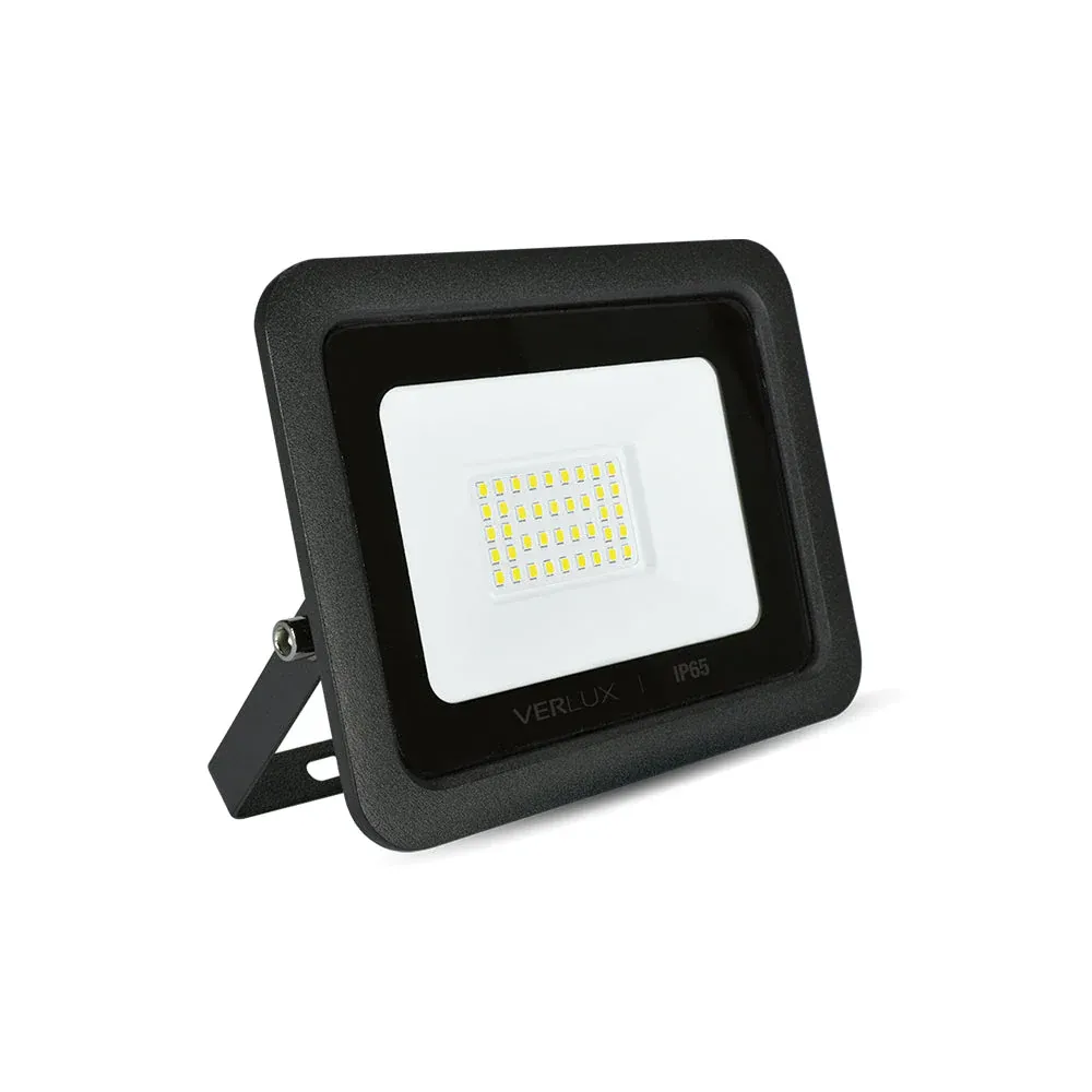 Proyector LED Verlux 30W Luz Fría 1615567 (178806) — VERLUX