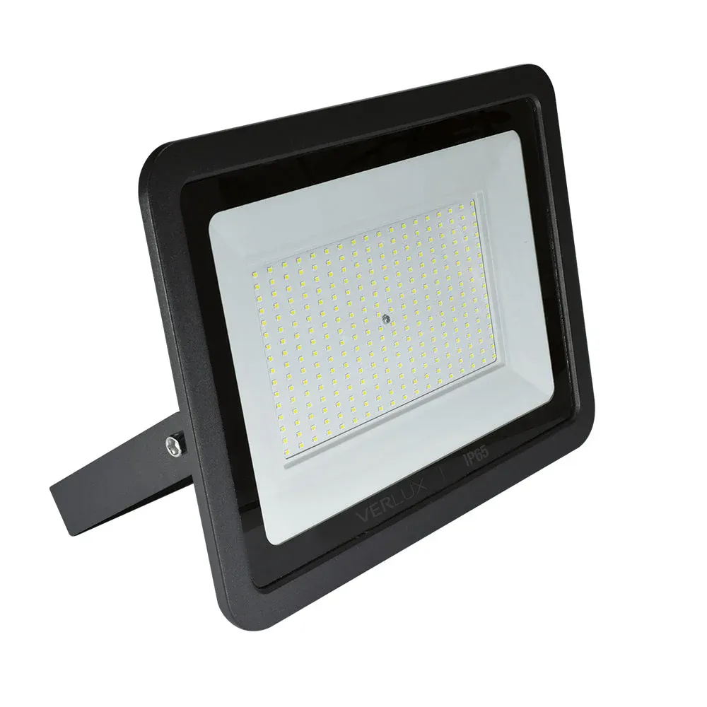 Proyector LED Verlux 200W Luz Fría 1615650 (178810) — VERLUX