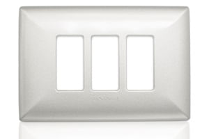 Placa 3 Puestos S17 Aluminio Champagne Con Soporte 170332 — Sinthesi — Sinthesi