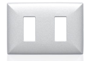 Placa 2 Puestos S17 Aluminio Nickel Con Soporte 170236 — Sinthesi — Sinthesi