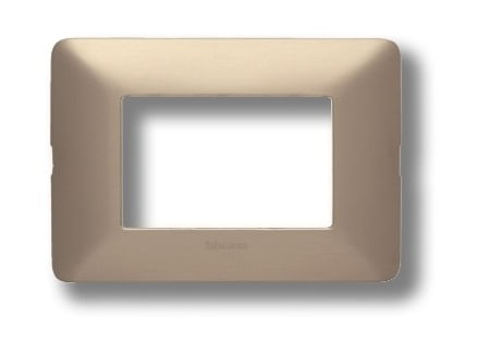 Placa 3 Puestos Aluminio Champagne Matix AM503M3CH (187984) — BTICINO