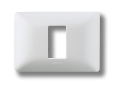 Placa 1 Puesto Metalizado Plata Matix AM503M1SL (188009) — BTICINO