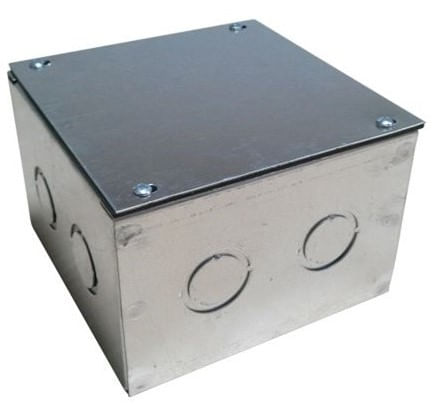 Caja Electro Galvanizada 150x150x100mm Con Tapa — Crompton — Crompton