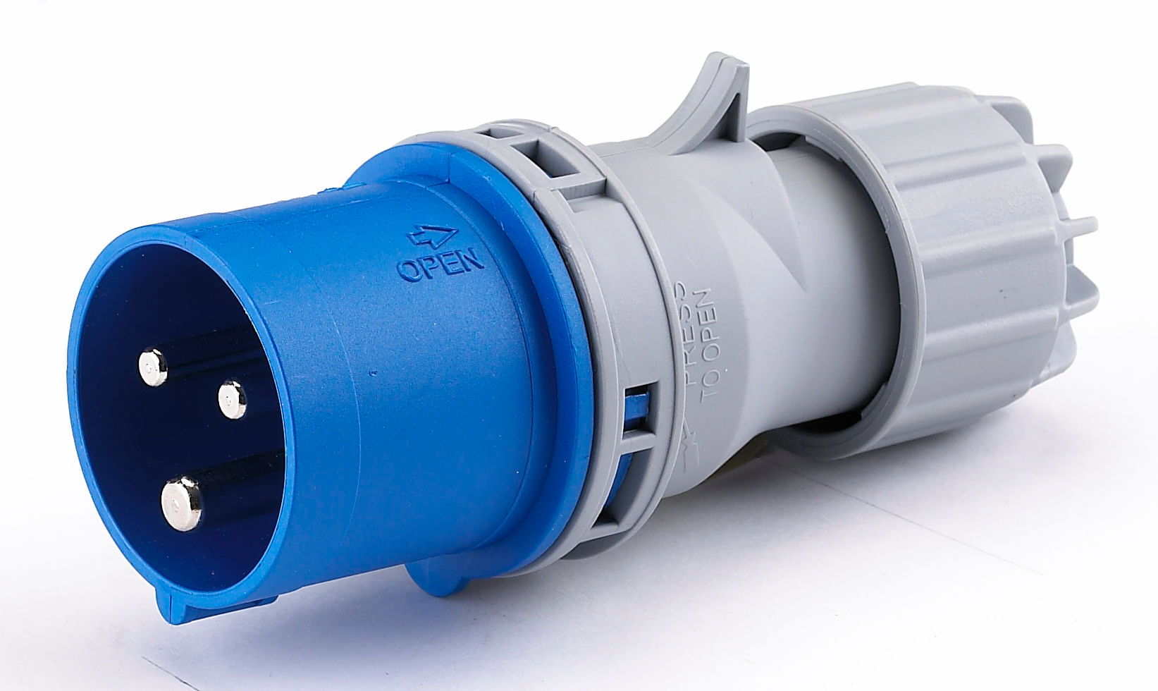 Enchufe Macho Volante 2P+T 32A 230V IP44 — Crompton — Crompton