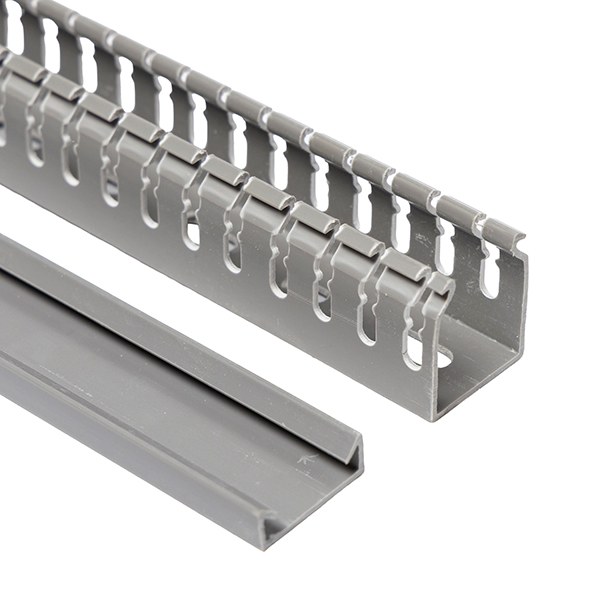 Canaleta Ranurada Pxc3 30×25 2 Metros — Tosunlux