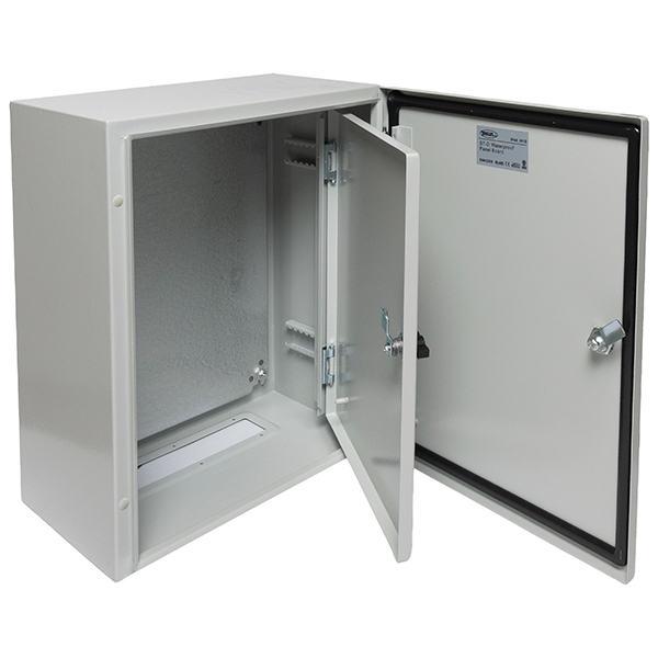 Tablero metálico 400x300x200mm (PM+C.Equipo) — Tosunlux