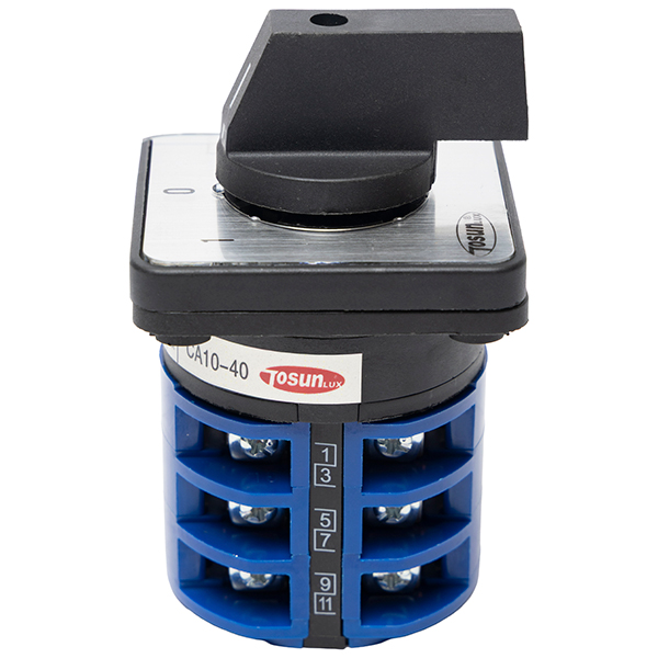 Conmutador Universal Azul 40A Aisl.690V — Tosunlux